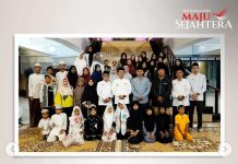 Semarakkan Bulan Ramadhan, Walikota Banjarmasin Serahkan Bantuan Sarung dari Bank Kalsel ke Anak-anak Panti Asuhan