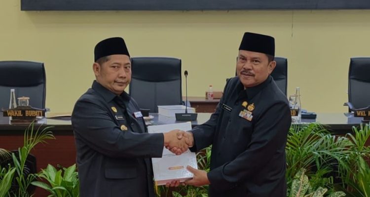 LKPJ 2025 HST: Ekonomi Tumbuh 5,01 Persen, Kemiskinan dan Pengangguran Menurun