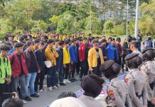 BEM Se-Kalsel Lakukan Aksi di Polda, Ini Tuntutannya