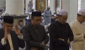 Forkopimda Tabalong Sholat Idul Fitri Bersama Warga di Masjid Agung Ash Shirathal Mustaqim