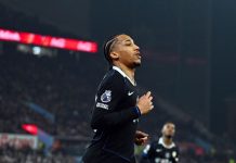 Pelatih Chelsea Liam Rosenior Sebut Joao Pedro Selevel Haaland Kane Mbappe