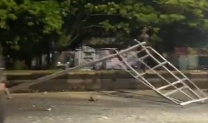 Tiang Penunjuk Arah di Gambut Roboh Akibat Laka