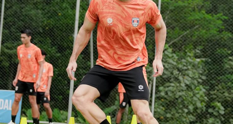 Pertaruhan Promosi ke Liga 1, Patrick Cruz Siap Taklukkan PSS Sleman