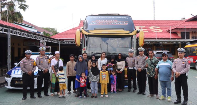 Gratis! Polres HST Berangkatkan Pemudik Balik ke Banjarmasin, Antusias Warga Membludak