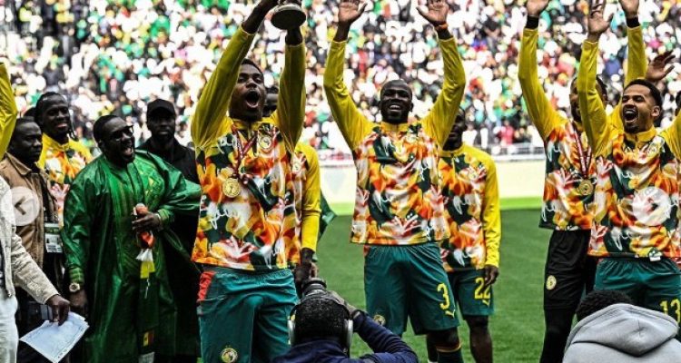 Kontroversi Senegal: Trofi Piala Afrika 2025 Dipamerkan Meski Gelar Dicabut CAF