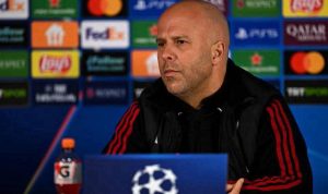 Arne Slot Respons Cemoohan Suporter Setelah Liverpool Ditahan Tottenham Hotspur