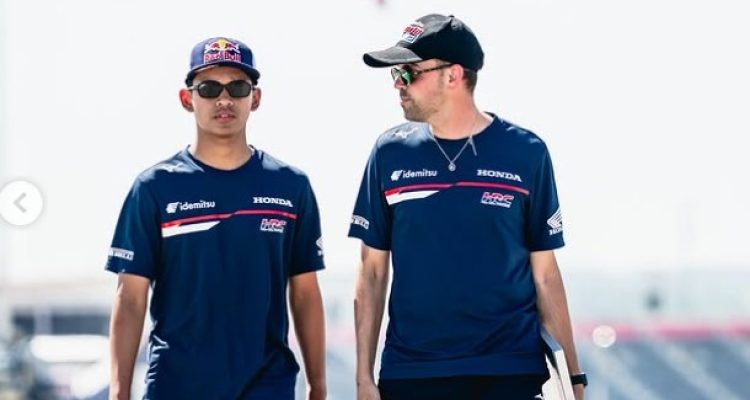 Veda Ega Pratama Start Posisi 4 di Moto3 Amerika 2026, Peluang Podium Terbuka