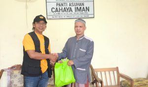PWI Tabalong Salurkan Paket Lebaran ke Panti Asuhan Cahaya Iman Kecamatan Kelua