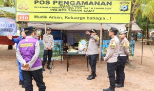 Kapolres Tanah Laut 'Turun Gunung' Pastikan Jalur Mudik Bentok dan Takisung Aman
