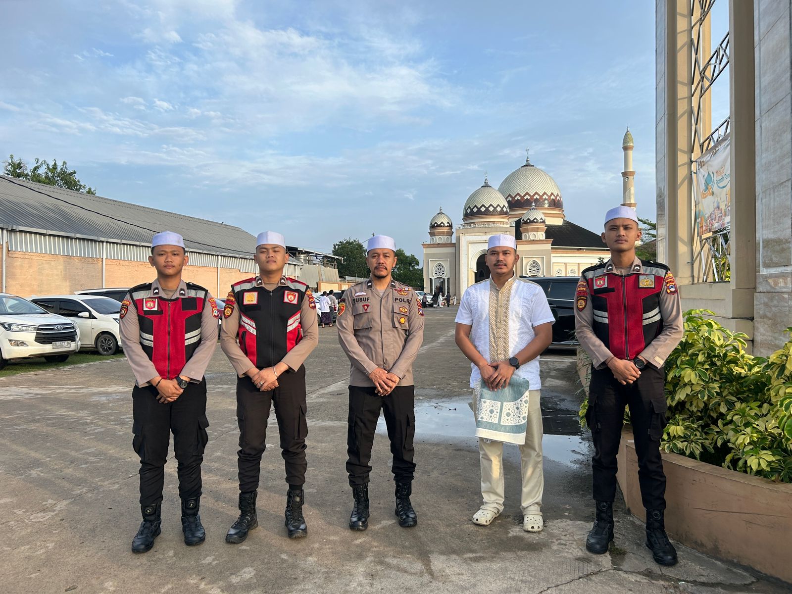Polres Tabalong Amankan Salat Idul Fitri di 8 Masjid, Fokus Keamanan dan Kenyamanan Jemaah