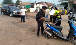 Hantam Belakang di Pagi Hari, Empat Korban Terluka Dalam Laka Beruntun di Jorong