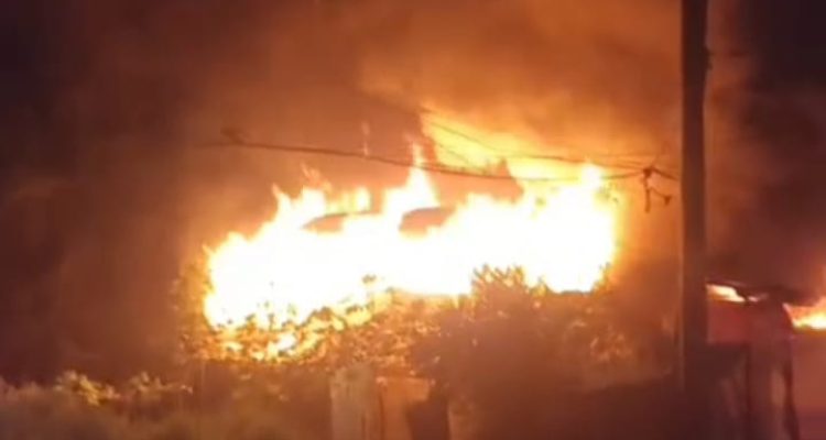 Api Berkobar di Basirih 3 Gang Makmur Hanguskan Rumah Warga