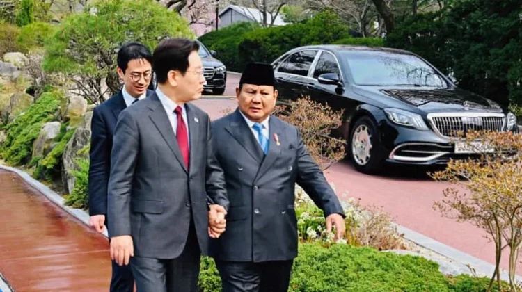 Presiden Prabowo Terima Penghargaan Tertinggi The Grand Order of Mugunghwa dari Korea Selatan