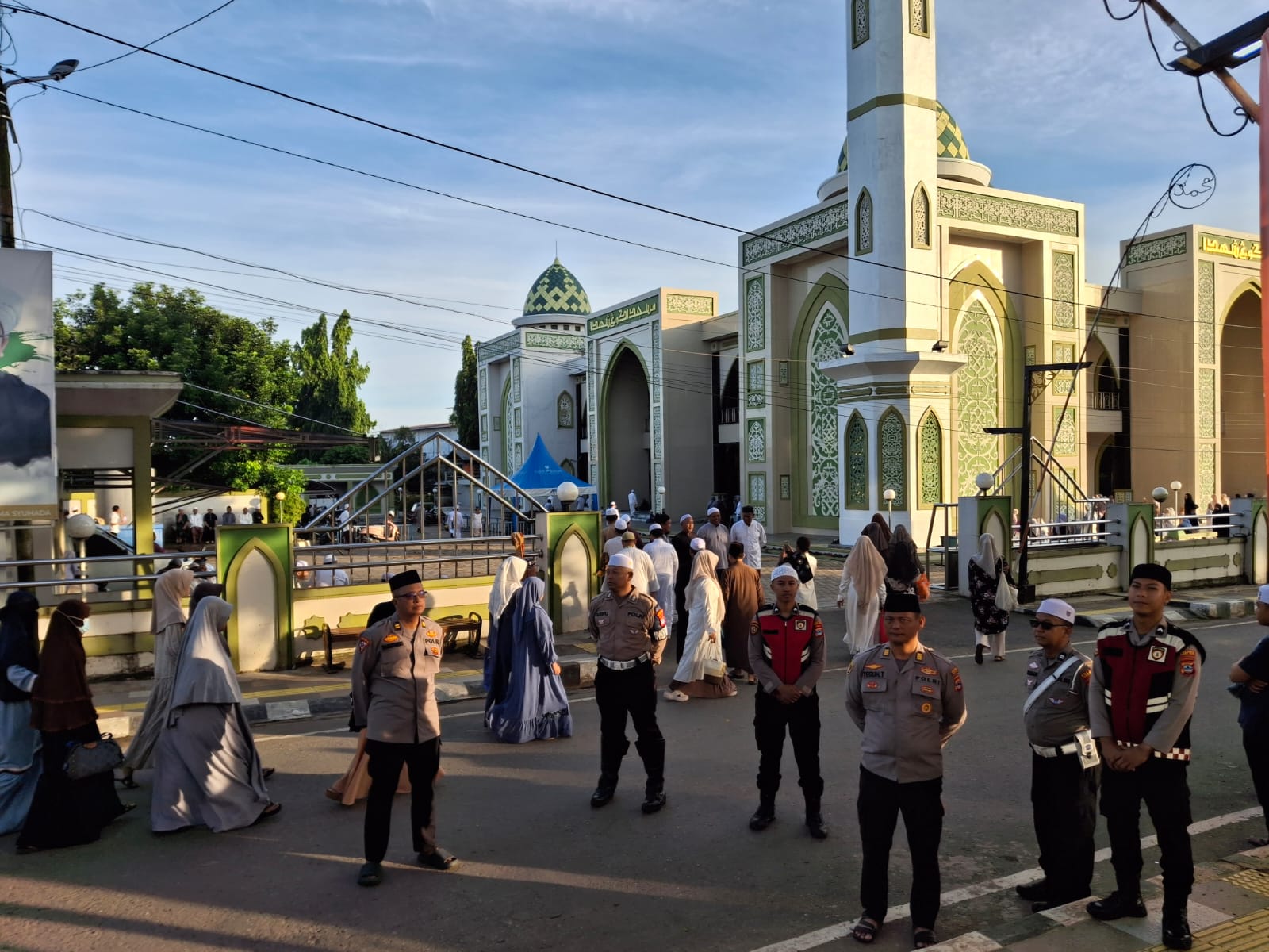 Polres Tanah Laut Terjunkan Personel Amankan Sejumlah Masjid Amankan Sholat Idul Adha