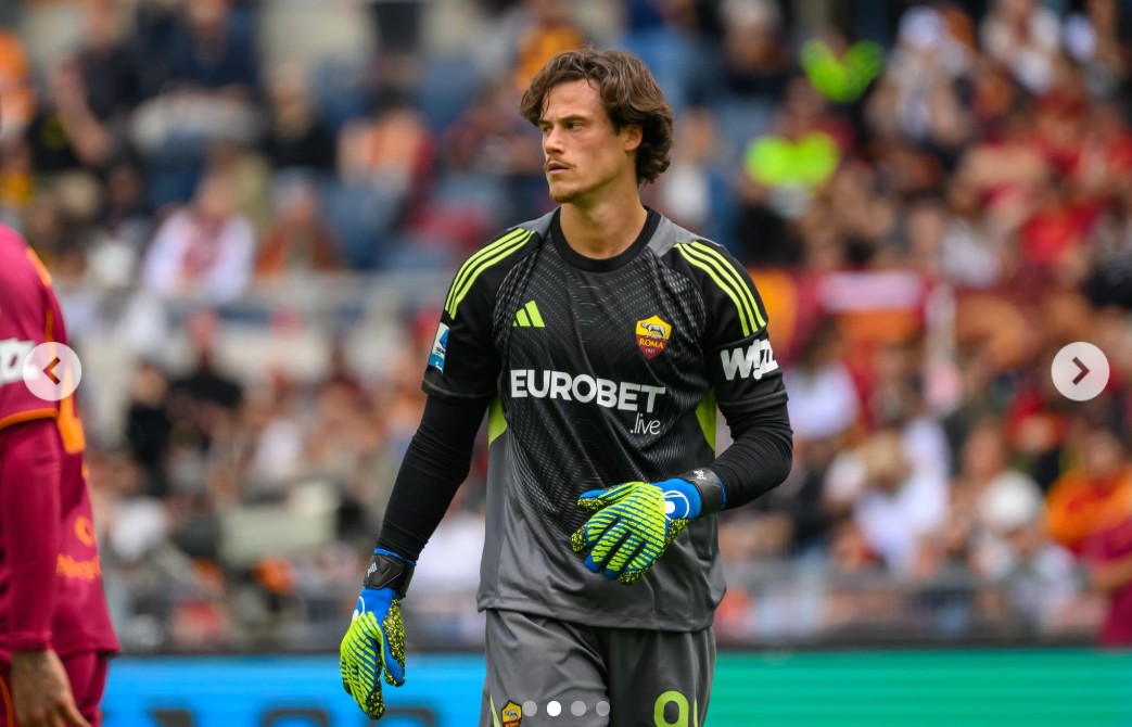 Mile Svilar AS Roma2