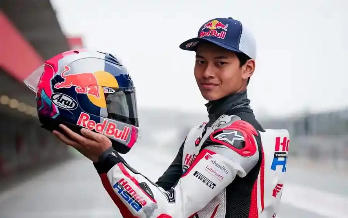 Pembalap Moto3 Indonesia Veda Ega Pratama