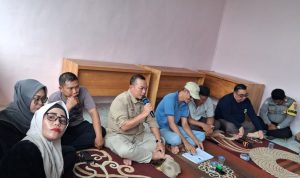 Suasana mediasi para nelayan dan dinas terkait di Desa Kuala tambangan