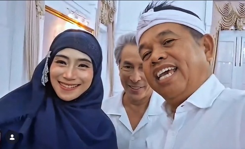 Inka Christie Ngaku Senang Reunian Lagi dengan Amy Search di Bandung: Momen yang Sangat Berharga dan Dinantikan