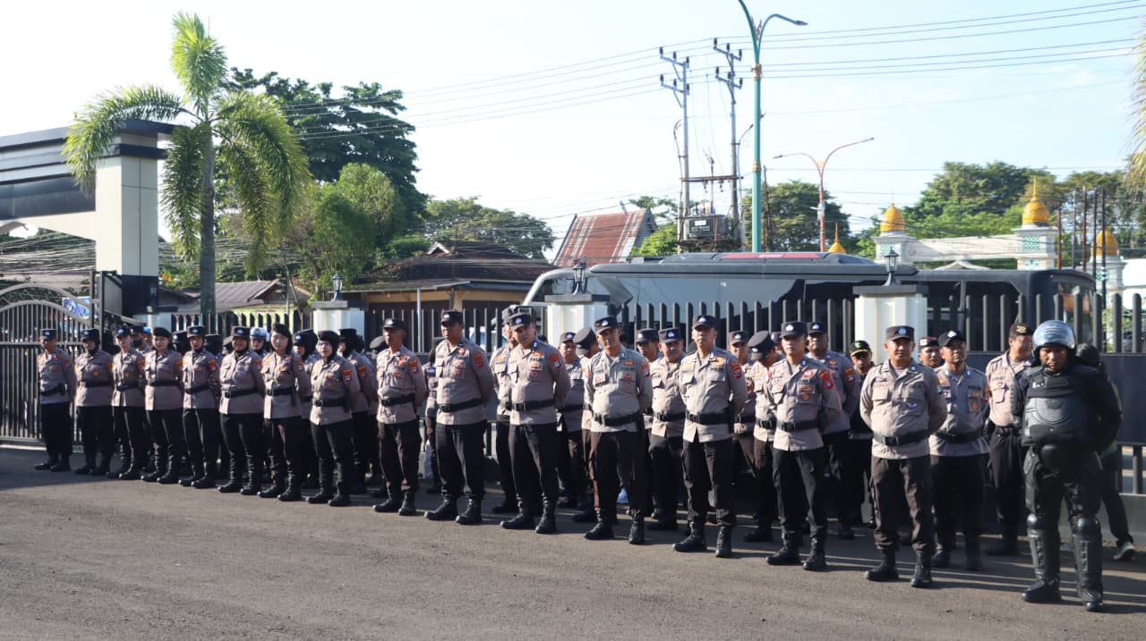 Jelang Aksi Unjuk Rasa Sopir Truk dan Karyawan PT BBP Besok, Polres Tabalong Gelar Apel Kesiapan Pengamanan
