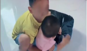 anak ngambek