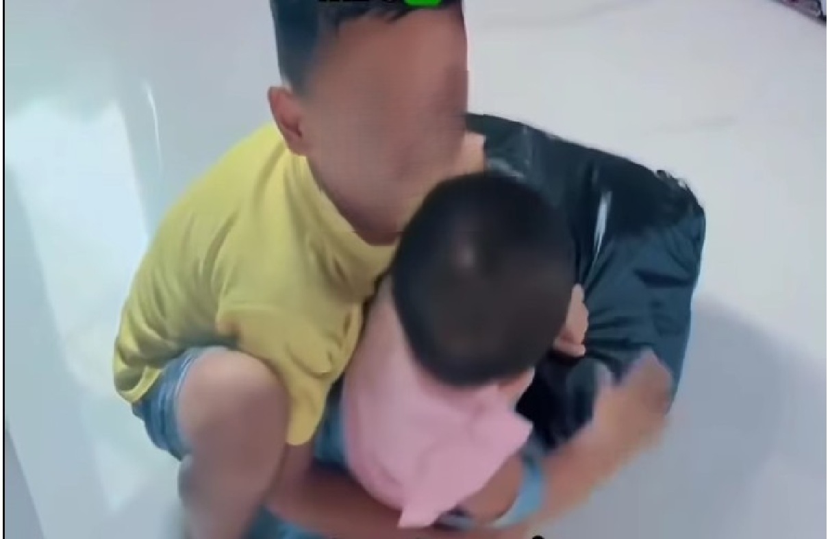 anak ngambek