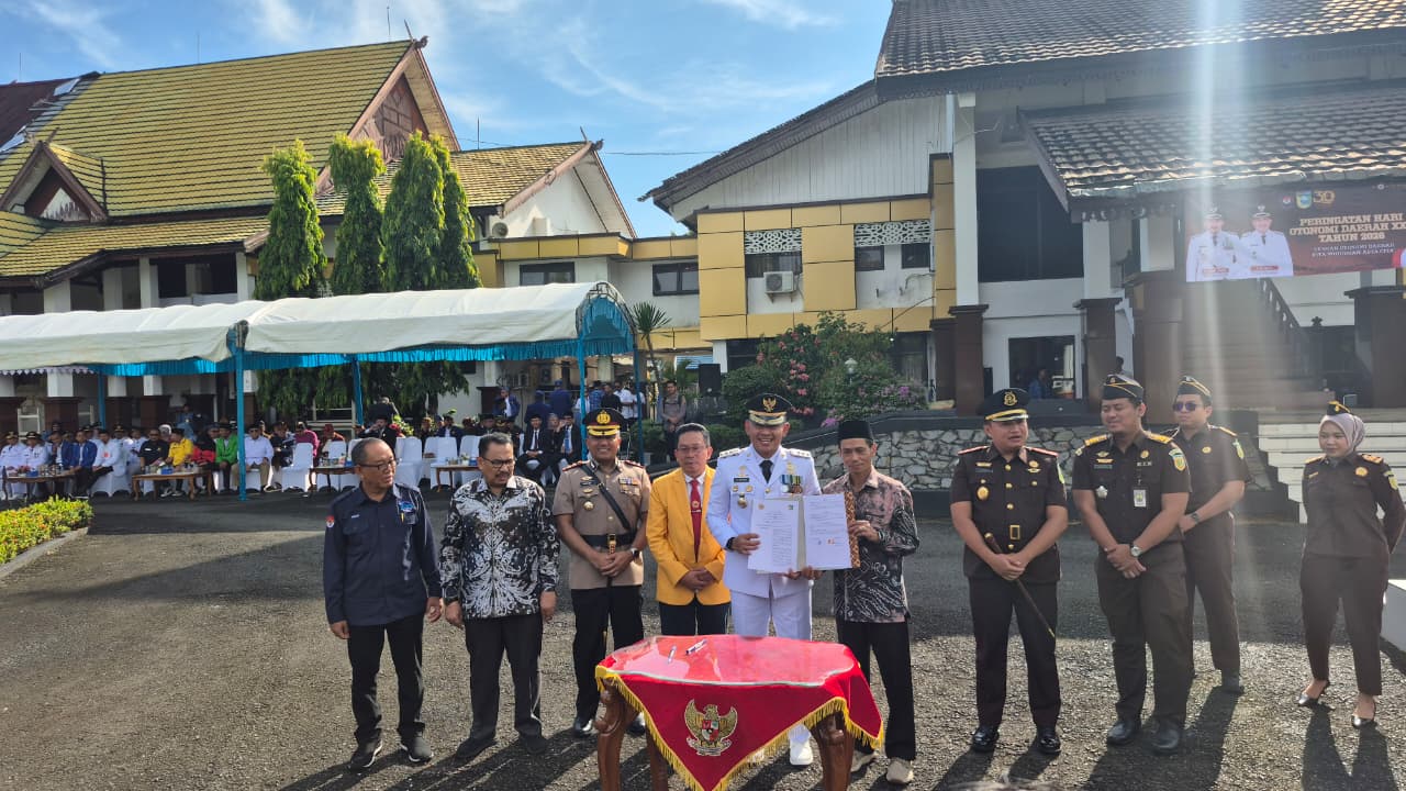 bupati tanahlaut