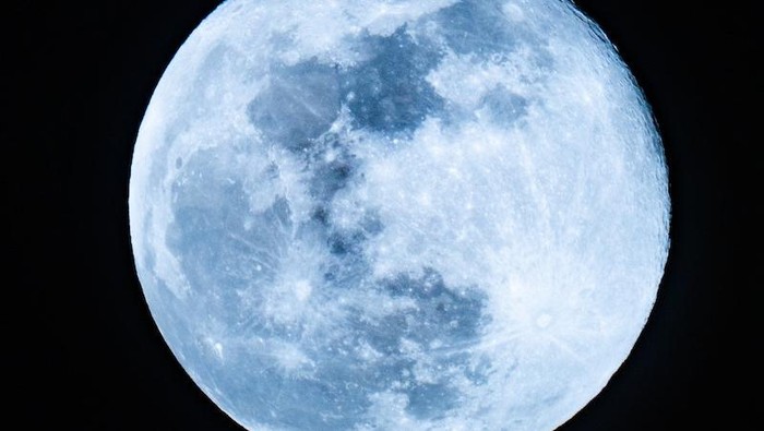 Langit Indonesia Malam ini 31 Mei 2026 Akan Dihiasi Bulan Purnama Blue Moon, Catat Jamnya!