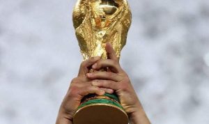trofi piala dunia