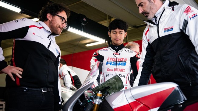 veda 55 Honda Team asia