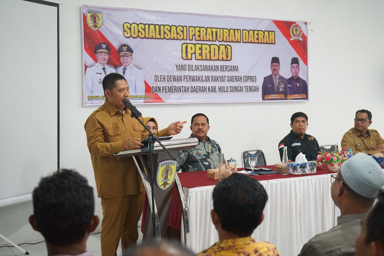 Bupati HST perda
