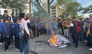 Demo mahasiswa