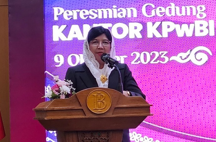 Destry Damayanti