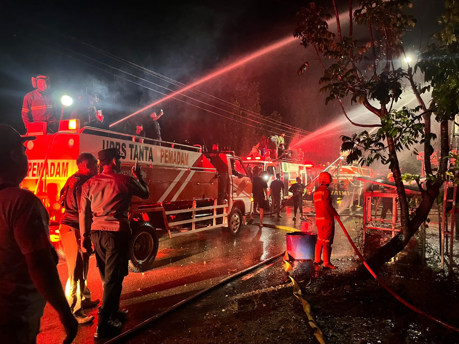 Bangunan Bekas Kantor Desa Tanta Hulu Tabalong Terbakar, Kerugian Ditaksir Rp 30 Juta