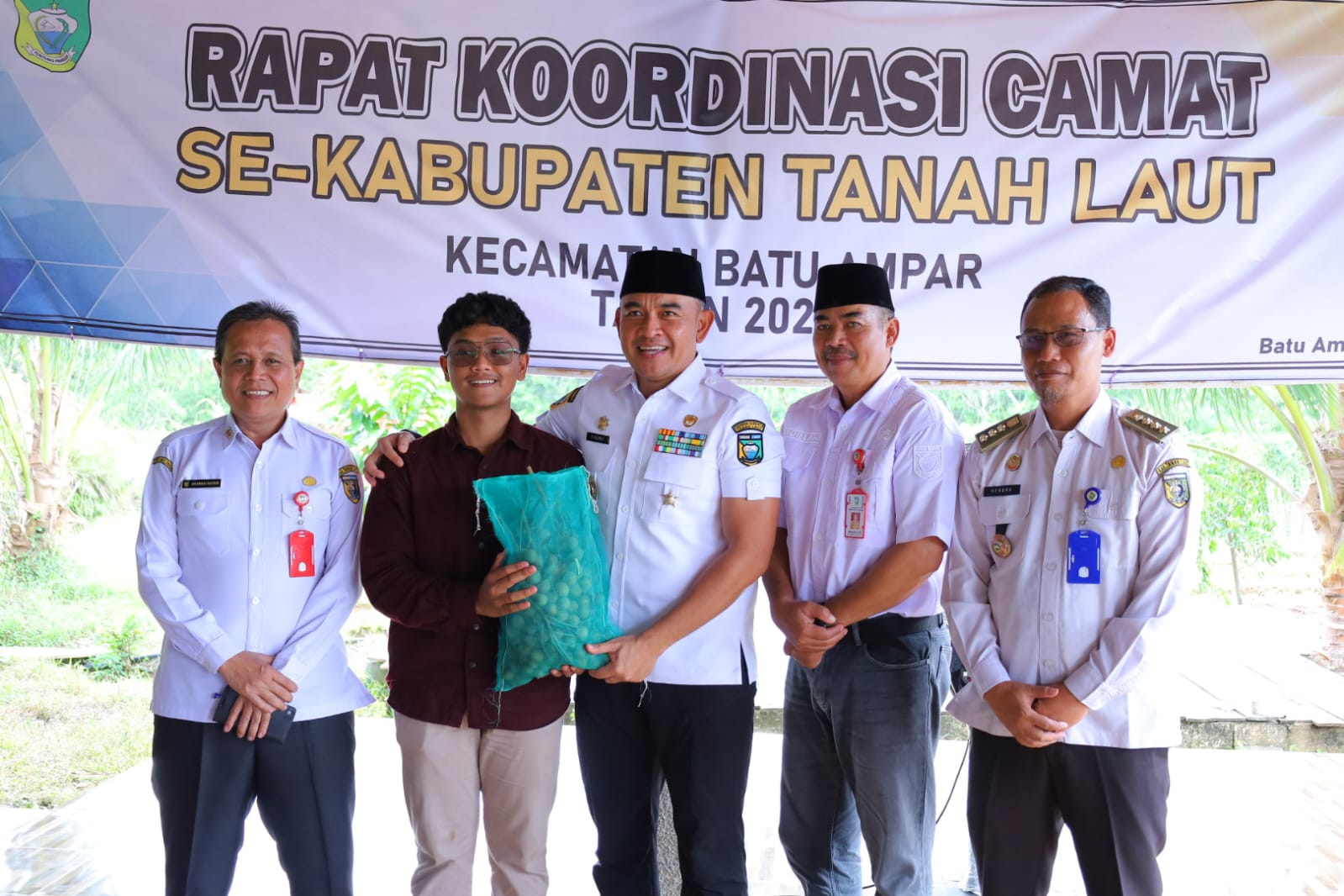 Bupati Rahmat Trianto Desak Kemandirian Desa Atasi Sampah dalam Rakorcam Tanah Laut