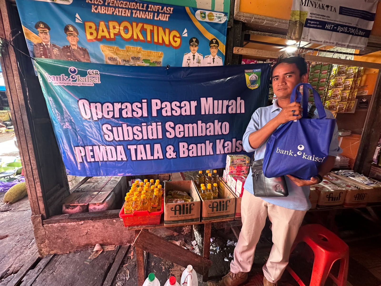 Pemkab Tanah Laut dan Bank Kalsel Subsidi Sembako di Pasar Pelaihari, Tekan Inflasi