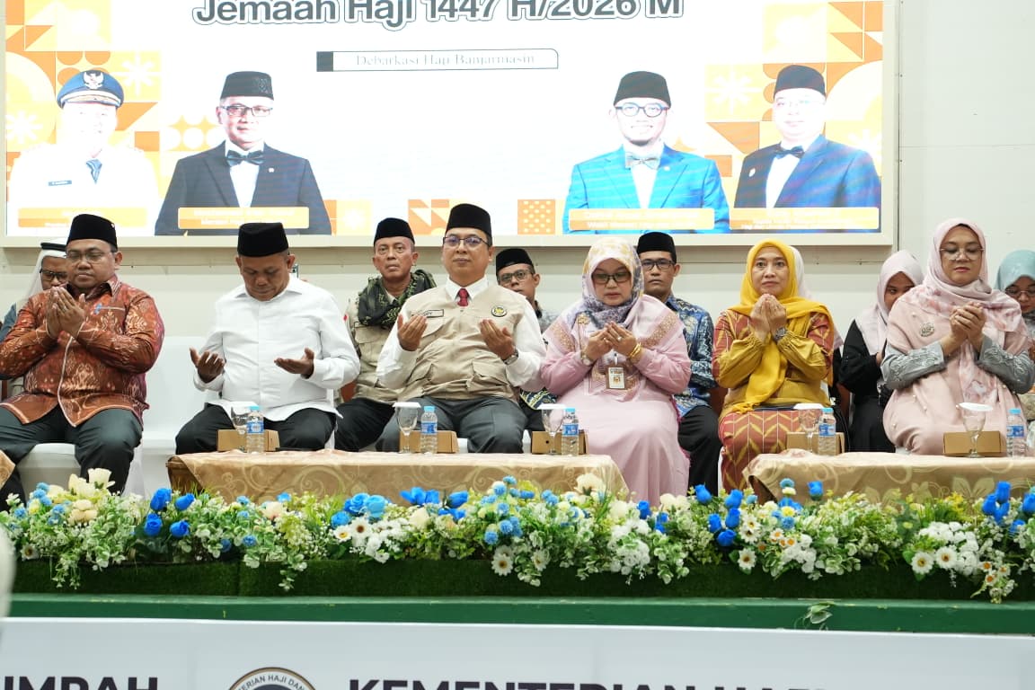 Pemkab Tanah Bumbu Sambut Hangat Kedatangan Jamaah Haji Keloter 13 di Debarkasi Banjarmasin