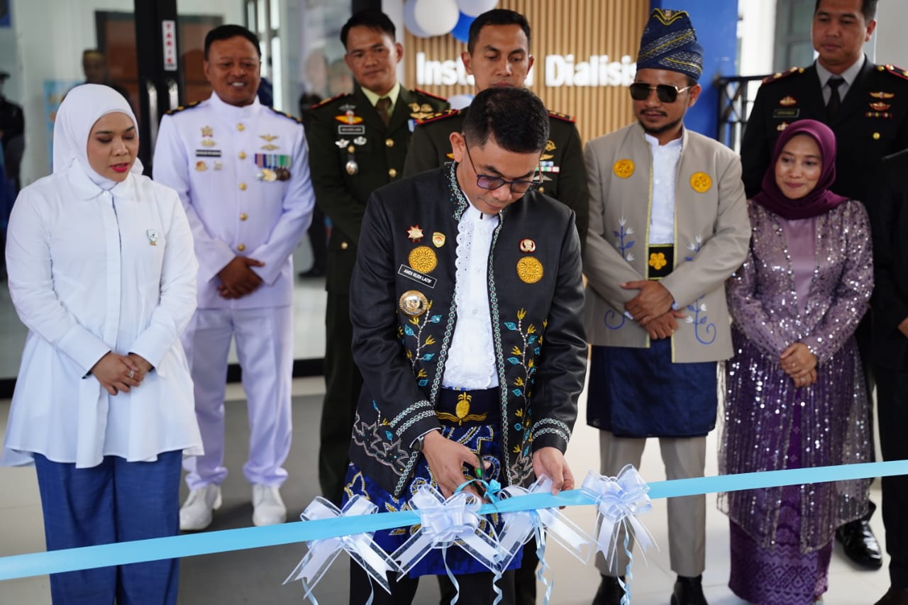 Tingkatkan Layanan Kesehatan, Gedung Layanan Cuci Darah RSUD dr. H. Andi Abdurrahman Noor Diresmikan di Tanah Bumbu