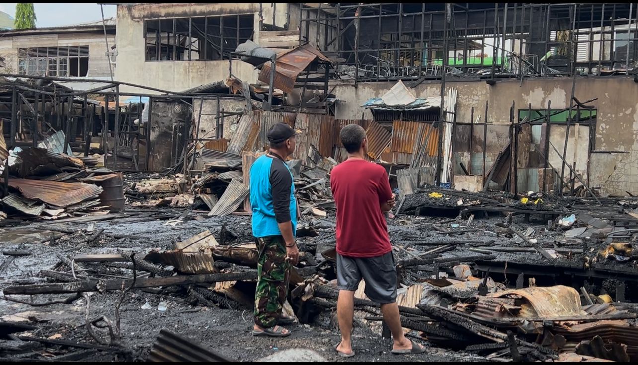 Kebakaran Hebat di Gang Kalimantan 1 Banjarmasin Luluhlantakkan Rumah dan Harta Diansyah