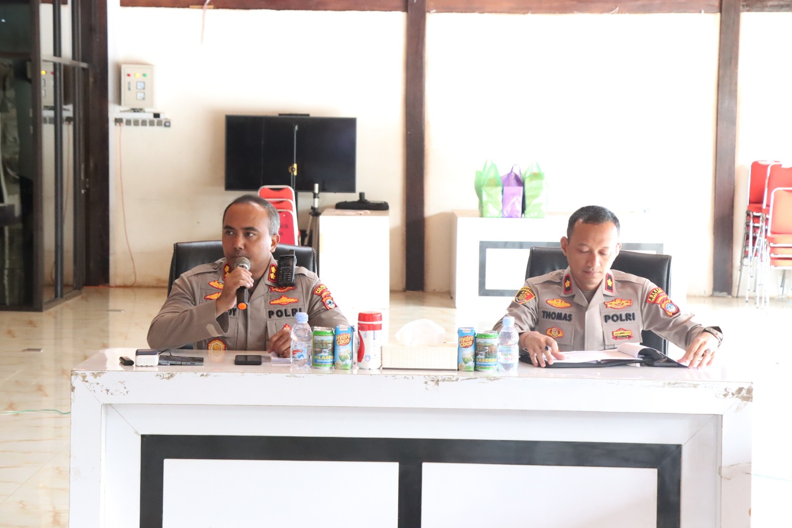 Kapolres Tanah Laut Pimpin Evaluasi Kinerja Bulanan, Tekankan Responsivitas dan Inovasi Kamtibmas Personel
