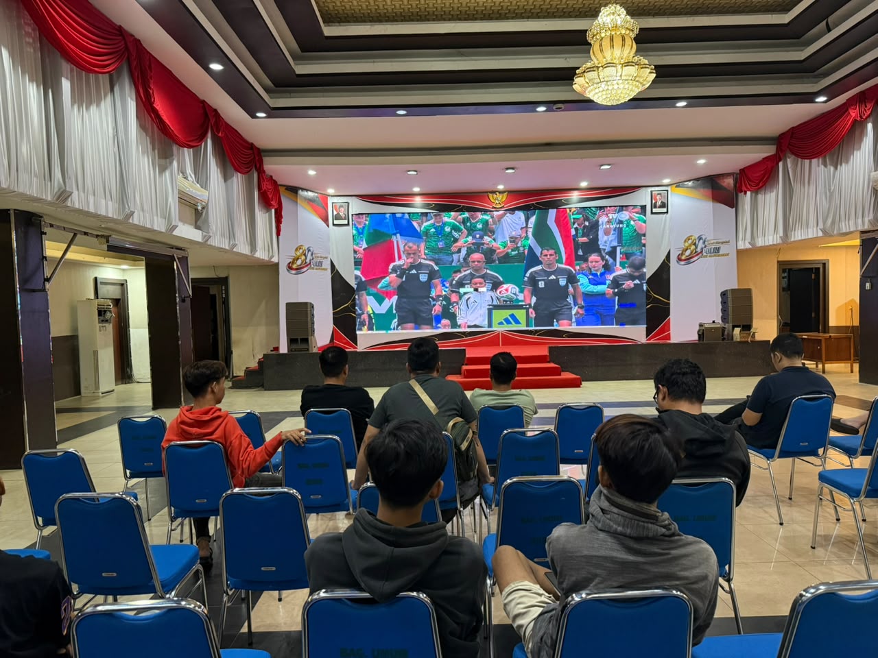 Eratkan Kebersamaan dengan Warga, Polresta Banjarmasin Gelar Nobar Piala Dunia 2026 Sebulan Penuh
