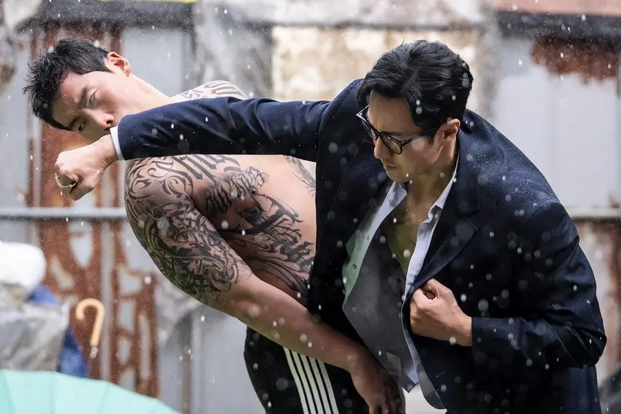20260628013601_So-Ji-Sub-2