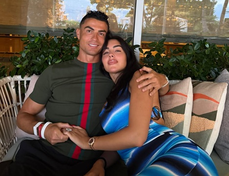 Kalah dan Jadi Piala Dunia Terakhir Cristiano Ronaldo, Georgina Rodriguez Tulis Pesan Menyentuh untuk Sang Kekasih
