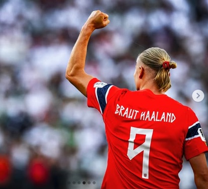 Sukses Pimpin Selebrasi "Viking Row" Timnas Norwegia, ini Fakta-fakta Nama Braut di Jersey Erling Haaland