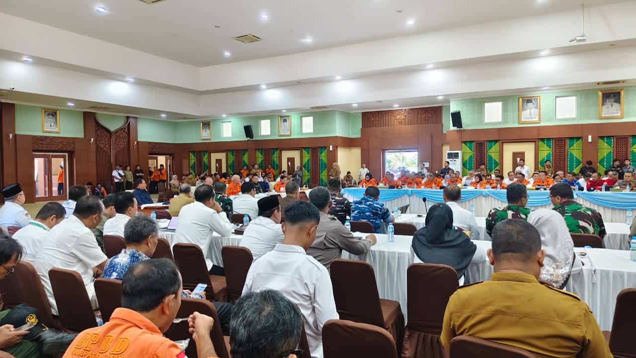 Kalsel Tetapkan Status Siaga Karhutla, Operasi Modifikasi Cuaca Disiapkan Saat Kondisi Buruk