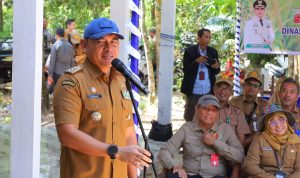 Bupati Tanah Laut, H Rahmat Trianto