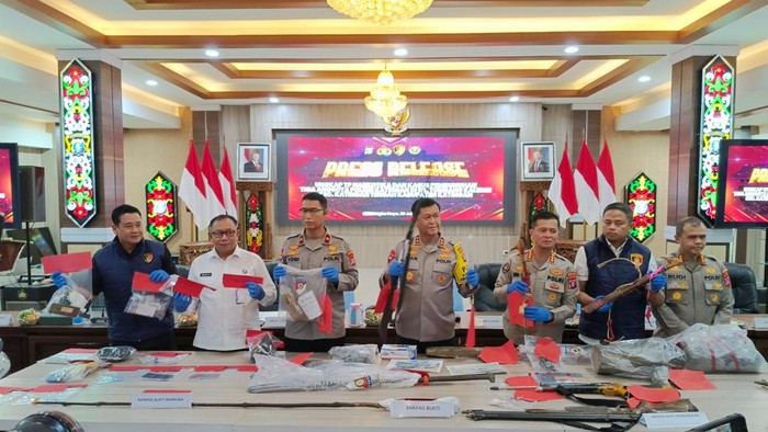 Delapan Tersangka Sabu dan Pembunuhan Tiga Polisi di Katingan Kalteng Positif Narkoba