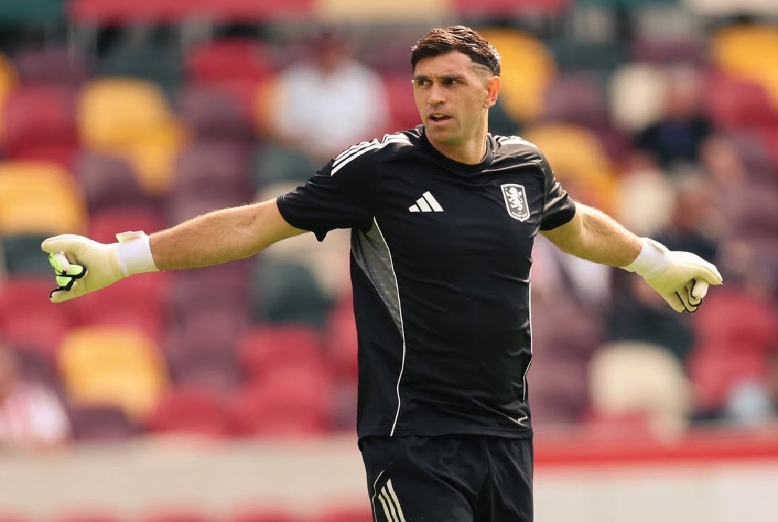 Juventus Fokus Tunggu Kiper Timnas Argentina Emiliano Martinez ke Liga Italia