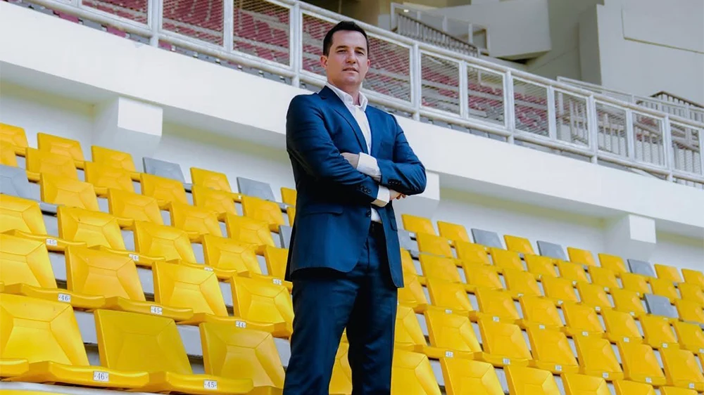 Pelatih Anyar Dewa United FC Asal Brasil Osmar Loss Siap Bawa ke Papan Atas Super League