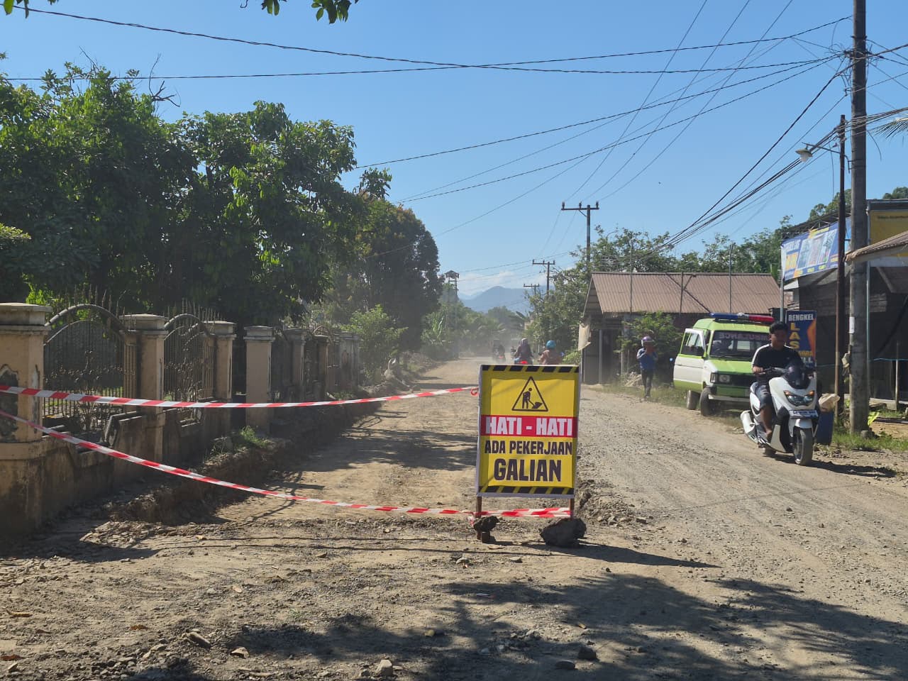 Pemkab HST Mulai Perbaiki Jalan Birayang–Wawai, Warga Bersyukur Penantian Bertahun-tahun Terjawab