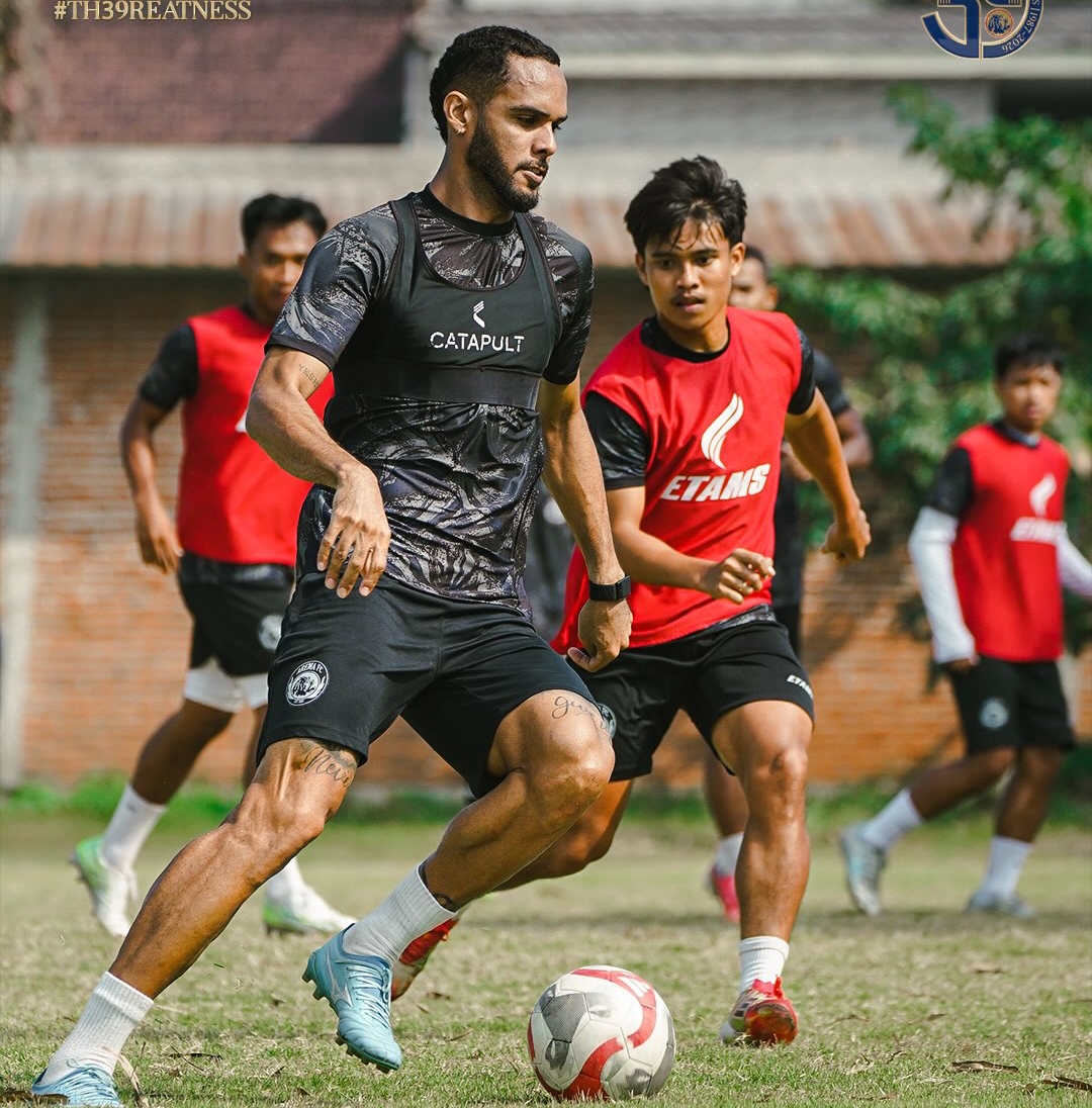 Arema FC Gelar Latihan Perdana Jelang Lawan Persib di Piala Presiden